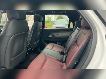 Used Land Rover Range Rover Sport 2024 for sale - 76241598: Photo