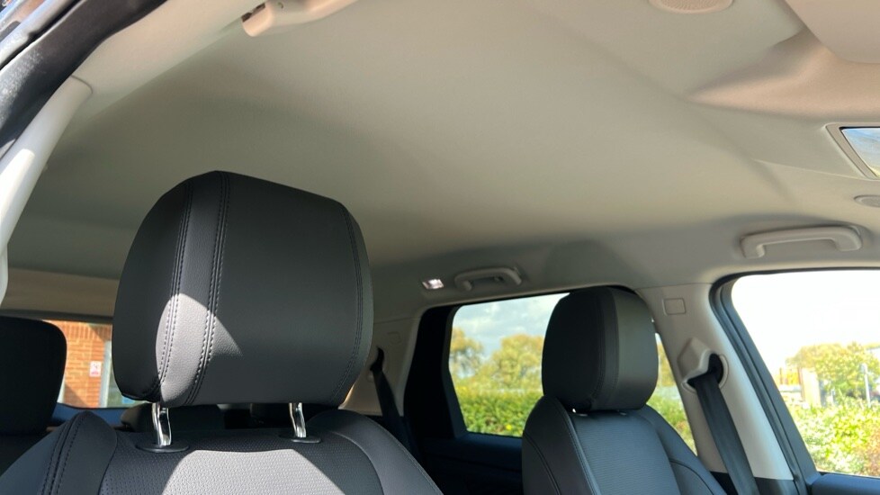 Used Land Rover Discovery Sport 2024 for sale - 76937489: Photo 20