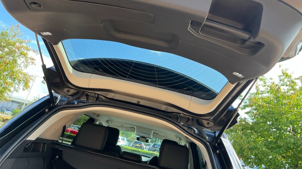 Used Land Rover Discovery Sport 2024 for sale - 76937489: Photo 24