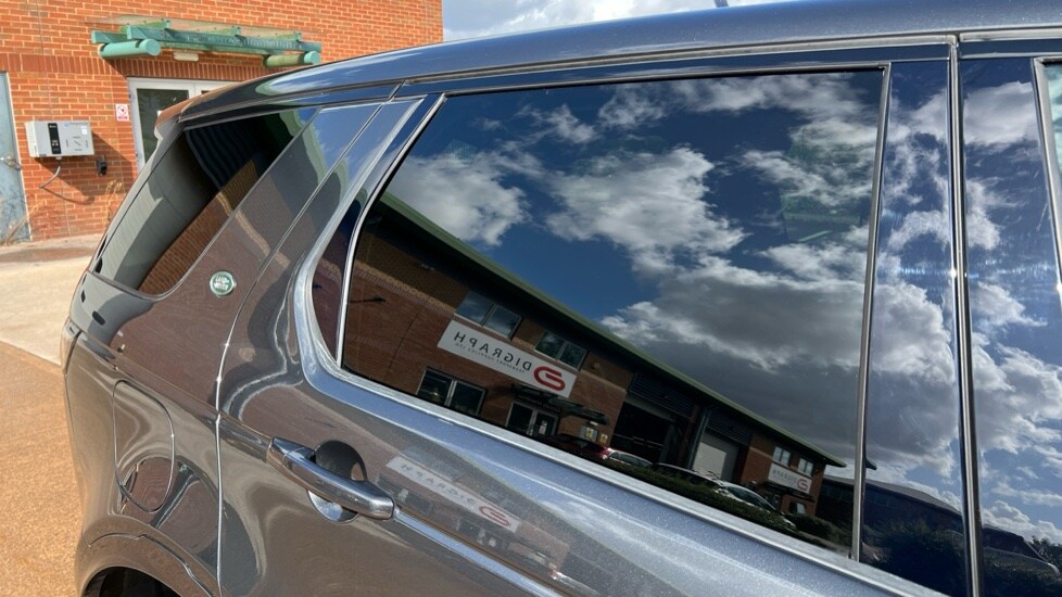 Used Land Rover Discovery Sport 2024 for sale - 76937489: Photo 37