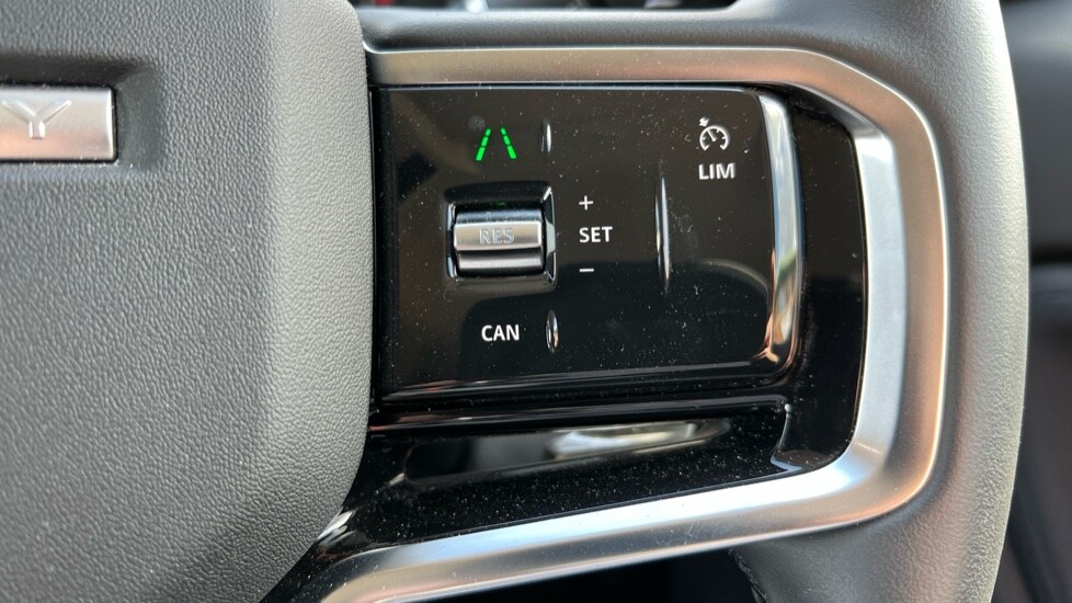 Used Land Rover Discovery Sport 2024 for sale - 76937489: Photo 58