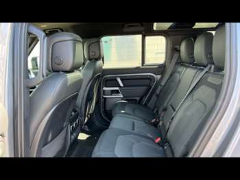 Used Land Rover Defender 2023 for sale - 75124641: Photo