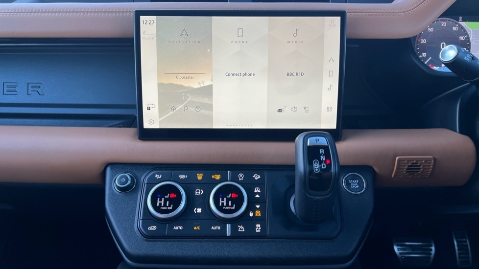 Used Land Rover Defender 2024 for sale - 76851146: Photo 14