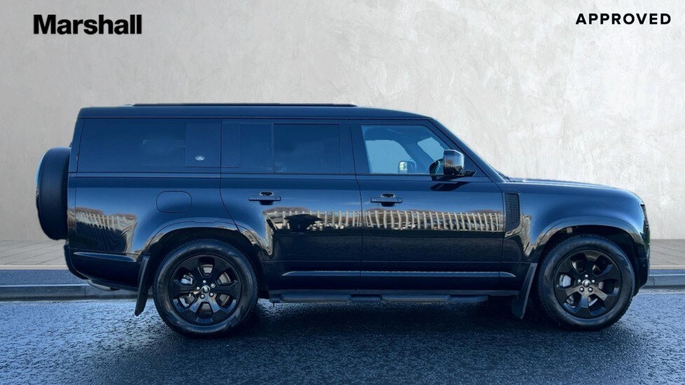 Used Land Rover Defender 2024 for sale - 76851146: Photo 5