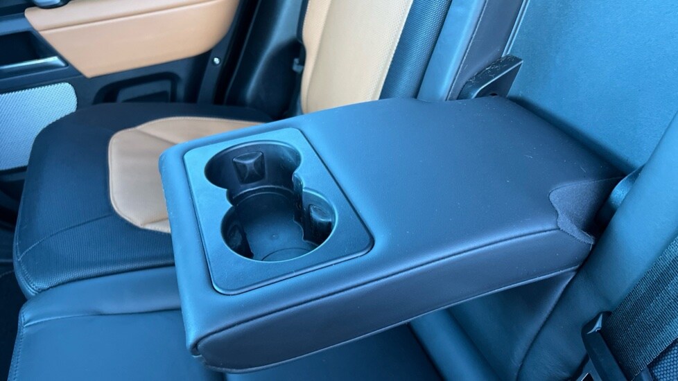 Used Land Rover Defender 2024 for sale - 76851146: Photo 50