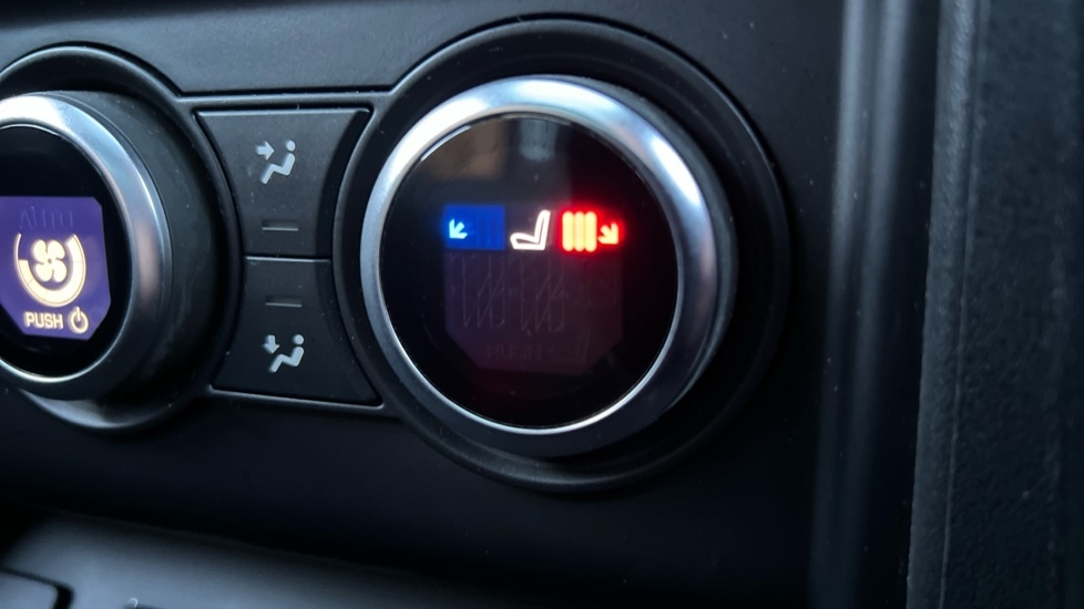 Used Land Rover Defender 2024 for sale - 76851146: Photo 52