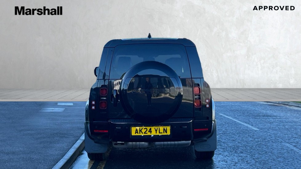 Used Land Rover Defender 2024 for sale - 76851146: Photo 6