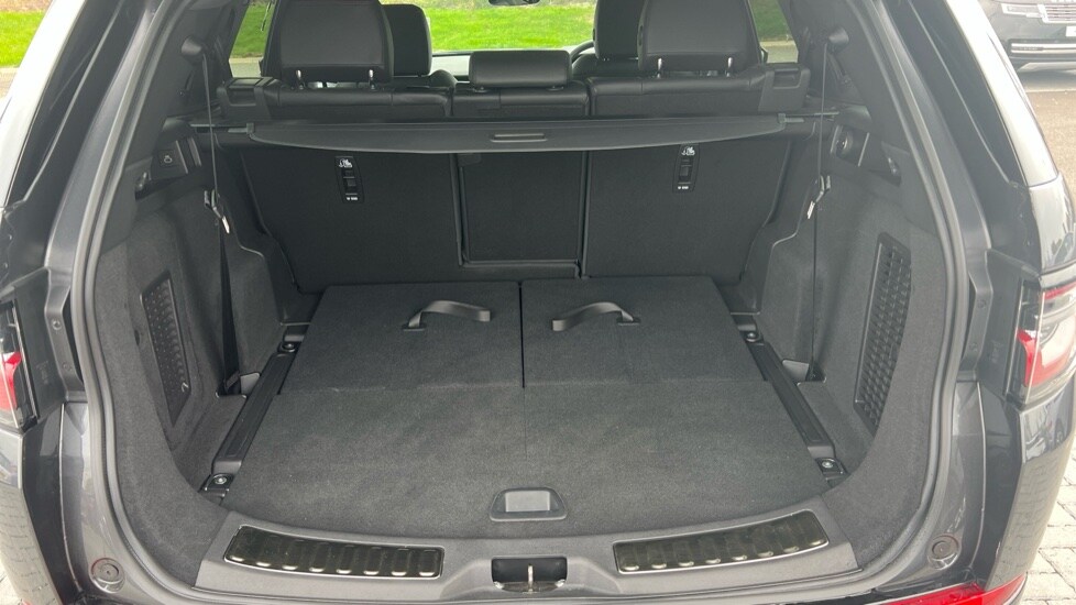 Used Land Rover Discovery Sport 2023 for sale - 76037851: Photo 10