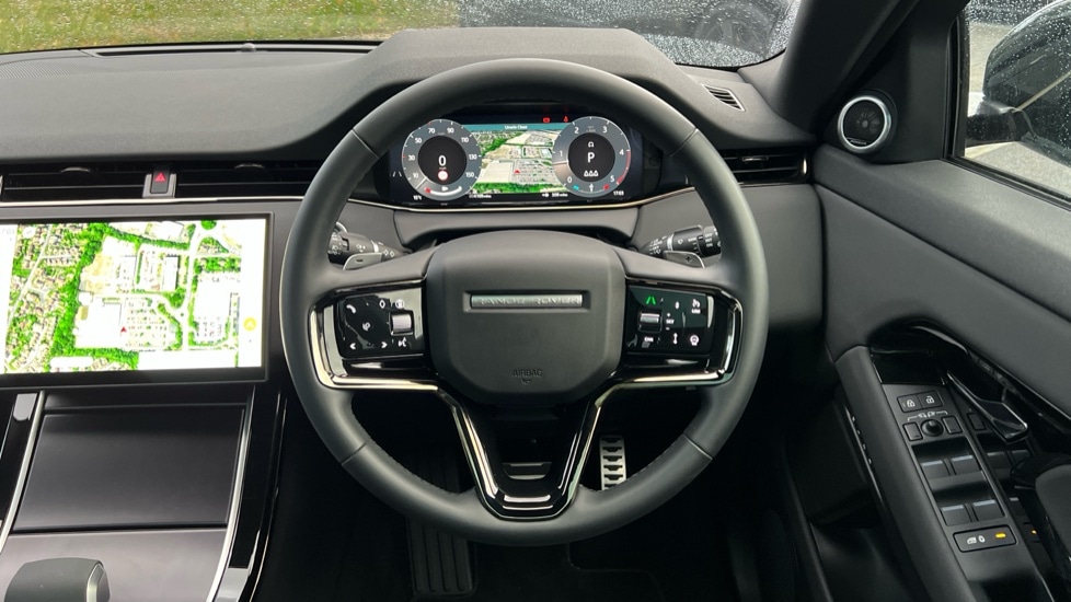 Used Land Rover Range Rover Evoque 2025 for sale - 76587071: Photo 15