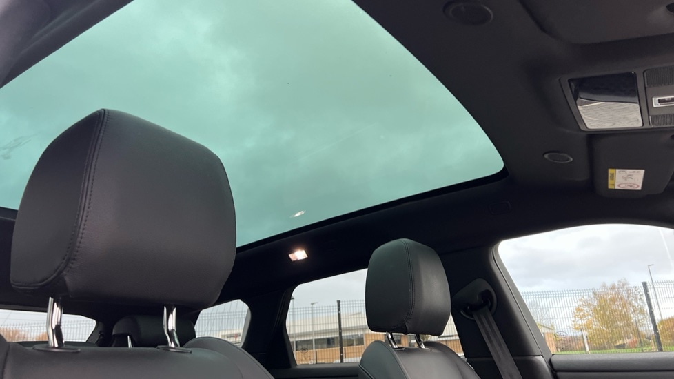 Used Land Rover Range Rover Evoque 2025 for sale - 76587071: Photo 38