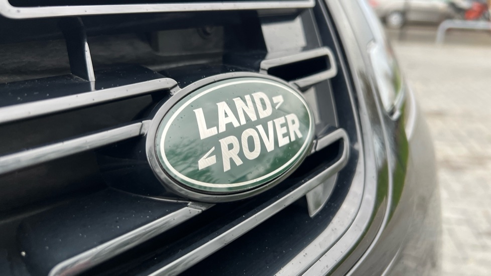 Used Land Rover Range Rover Evoque 2025 for sale - 76587071: Photo 39
