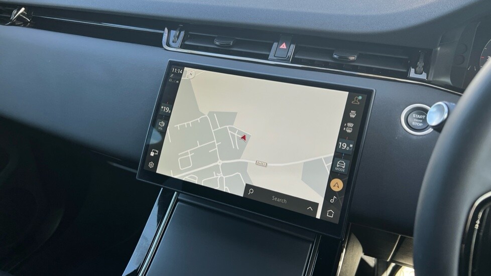 Used Land Rover Range Rover Evoque 2024 for sale - 76217050: Photo 11