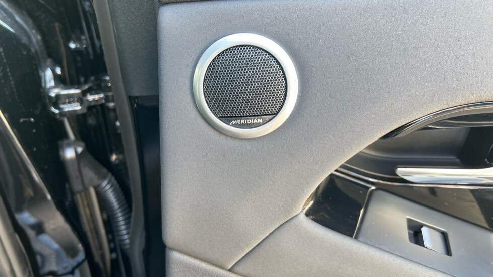 Used Land Rover Range Rover Evoque 2024 for sale - 76217050: Photo 50