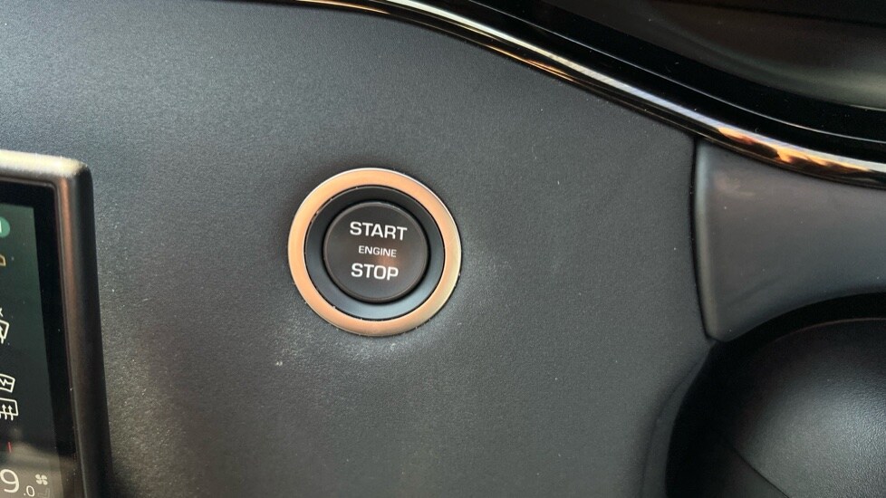 Used Land Rover Range Rover Evoque 2024 for sale - 76217050: Photo 66