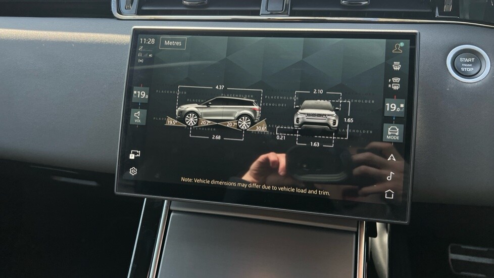 Used Land Rover Range Rover Evoque 2024 for sale - 76217050: Photo 81