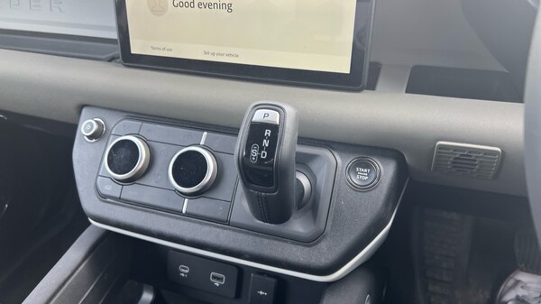 Used Land Rover Defender 2023 for sale - 75231094: Photo 13