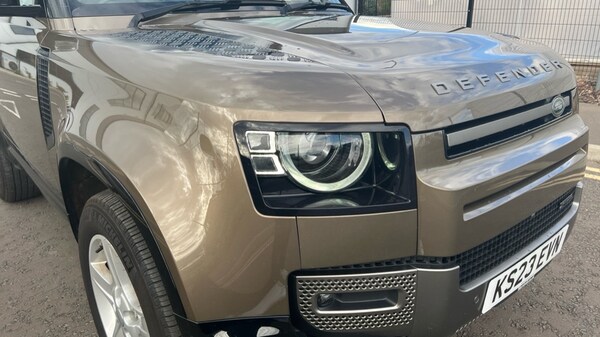 Used Land Rover Defender 2023 for sale - 75231094: Photo 17