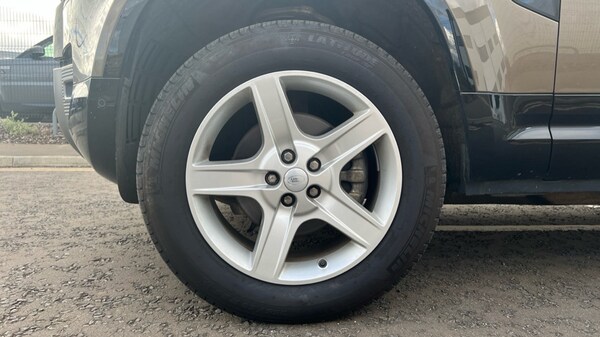 Used Land Rover Defender 2023 for sale - 75231094: Photo 26