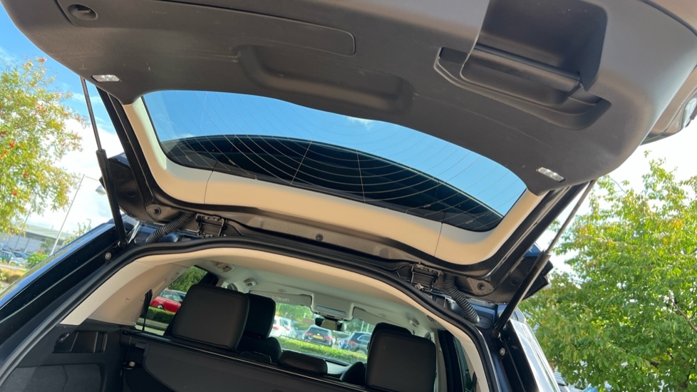 Used Land Rover Discovery Sport 2024 for sale - 76501472: Photo 24