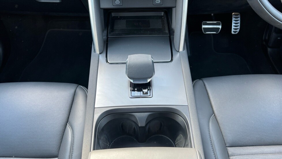 Used Land Rover Discovery Sport 2024 for sale - 76203905: Photo 13