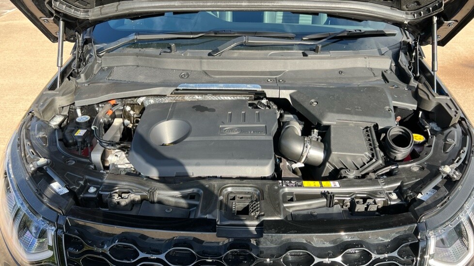 Used Land Rover Discovery Sport 2024 for sale - 76203905: Photo 30
