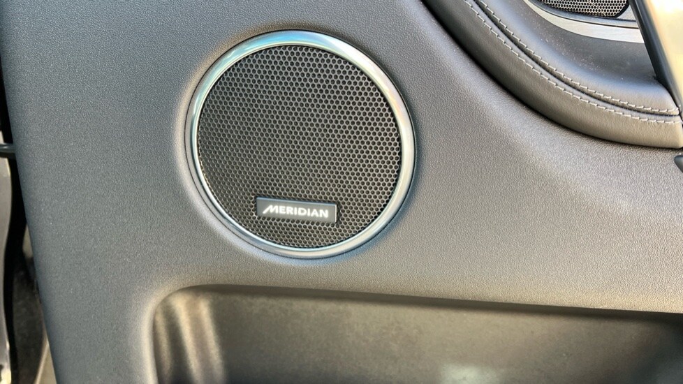 Used Land Rover Discovery Sport 2024 for sale - 76203905: Photo 57