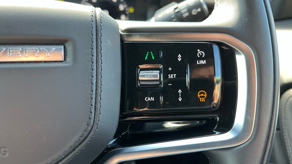 Used Land Rover Discovery Sport 2024 for sale - 76203905: Photo 68