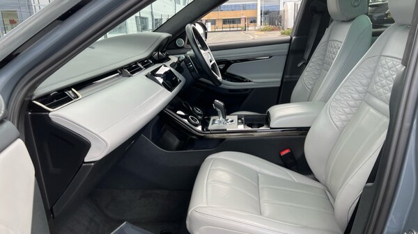 Used Land Rover Range Rover Evoque 2022 for sale - 76078988: Photo 3
