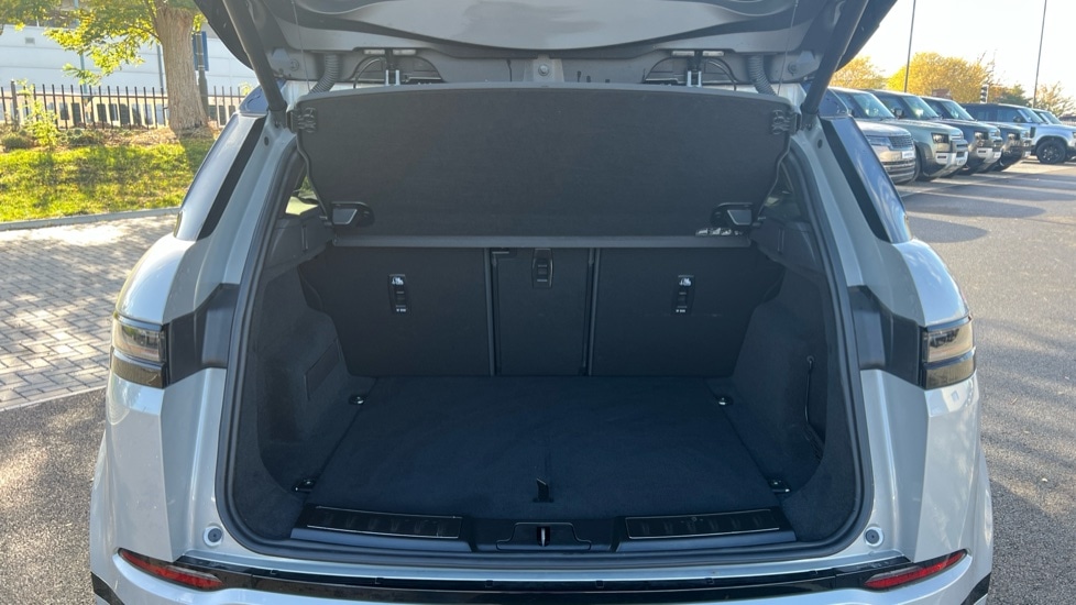 Used Land Rover Range Rover Evoque 2025 for sale - 77021855: Photo 10