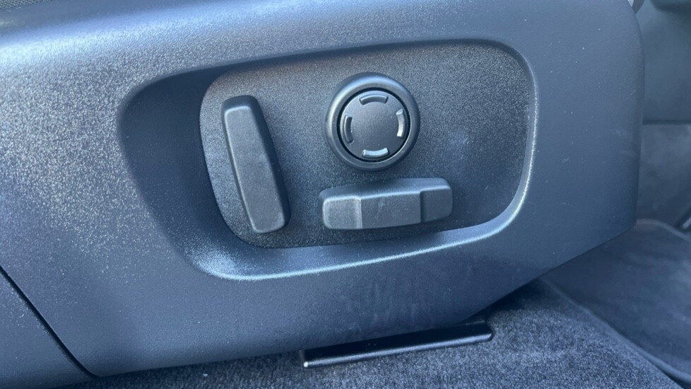 Used Land Rover Range Rover Evoque 2025 for sale - 77021855: Photo 35