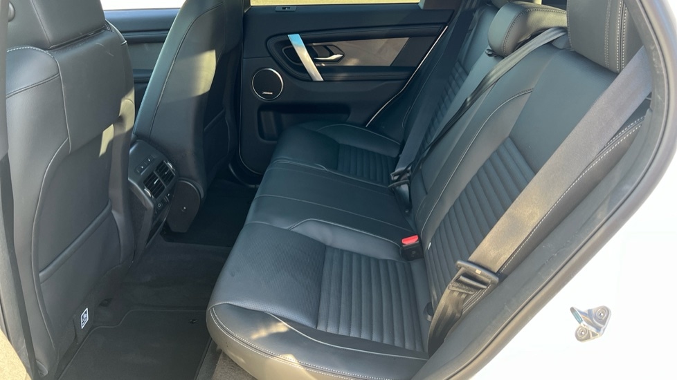 Used Land Rover Discovery Sport 2025 for sale - 76154712: Photo 4