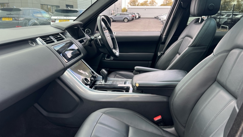 Used Land Rover Range Rover Sport 2022 for sale - 76037773: Photo 3