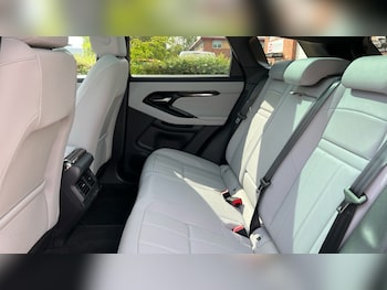 Used Land Rover Range Rover Evoque 2025 for sale - 75758710: Photo