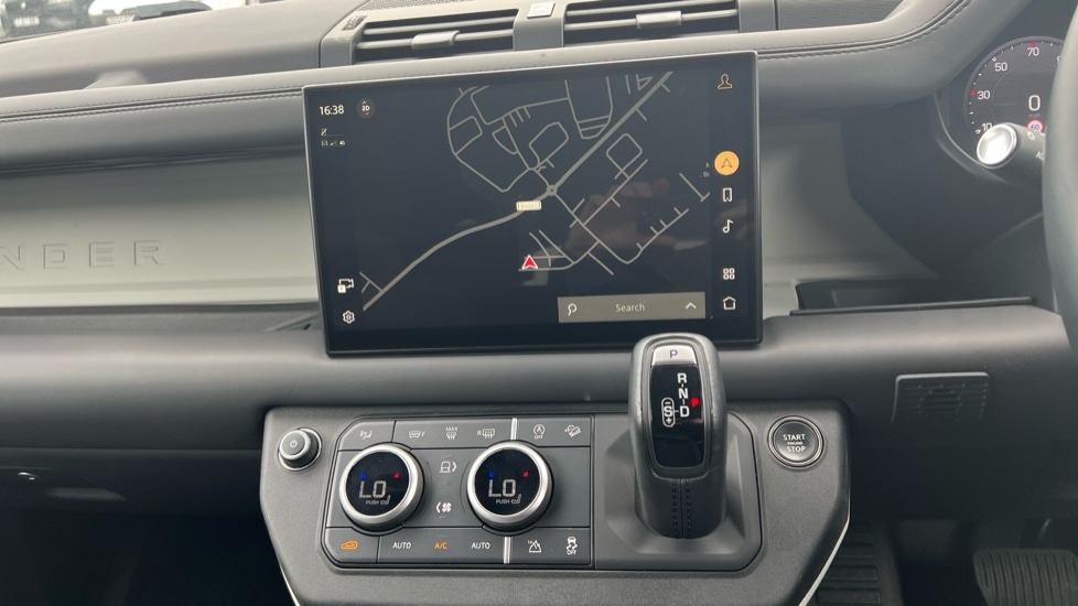 Used Land Rover Defender 2023 for sale - 76552425: Photo 27