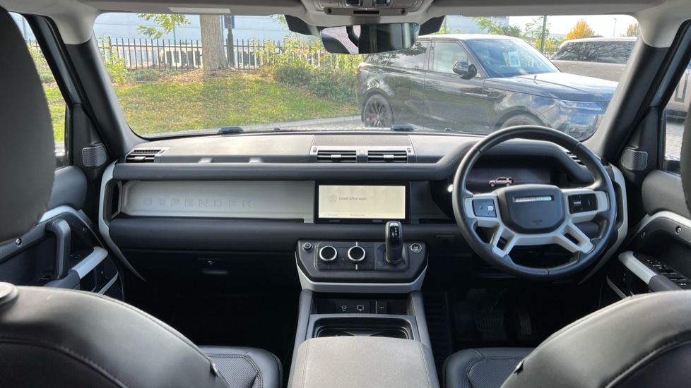 Used Land Rover Defender 2023 for sale - 76442105: Photo 9