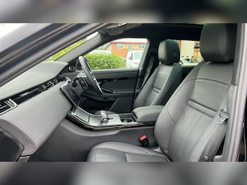 Used Land Rover Range Rover Evoque 2025 for sale - 76229140: Photo 3