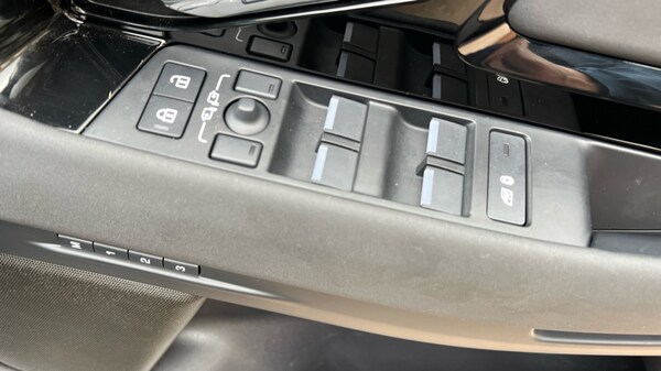 Used Land Rover Range Rover Evoque 2025 for sale - 76229140: Photo 56