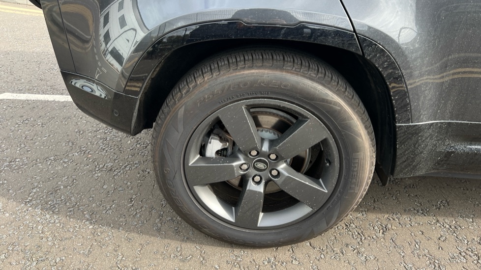 Used Land Rover Defender 2024 for sale - 76623438: Photo 29