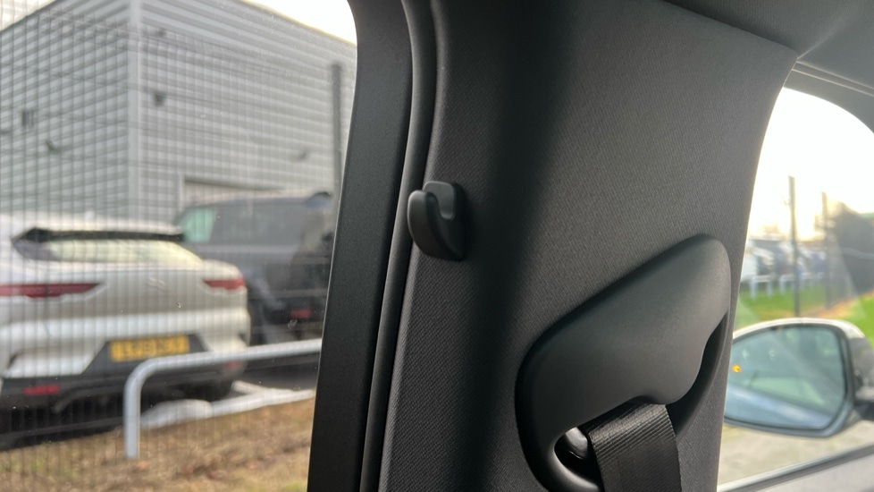 Used Land Rover Range Rover Evoque 2025 for sale - 76971326: Photo 44