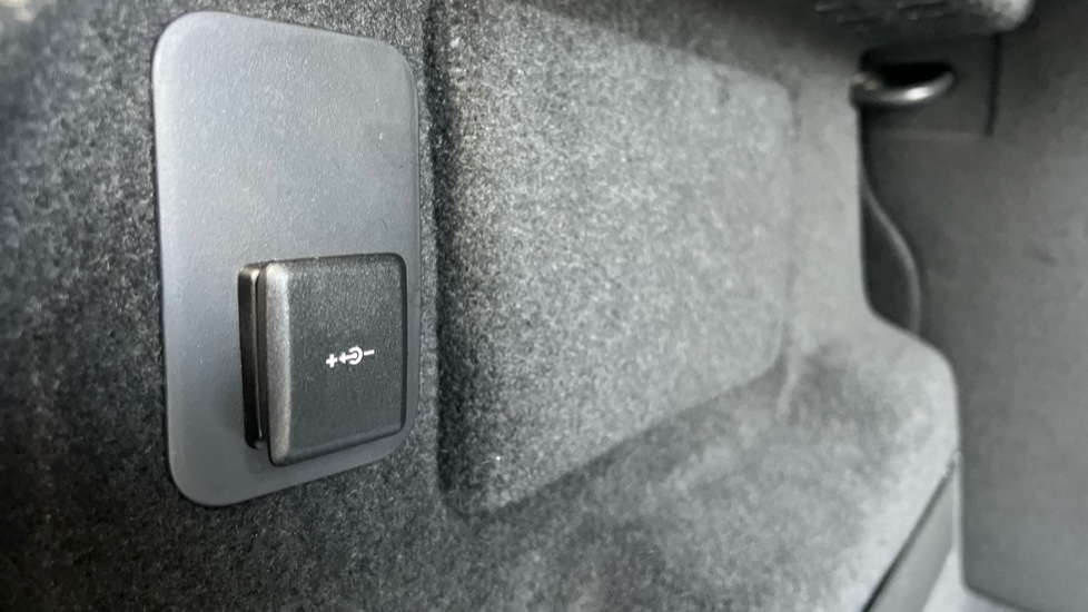 Used Land Rover Range Rover Evoque 2025 for sale - 76971326: Photo 46