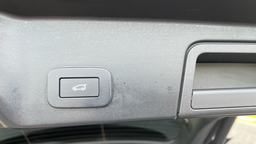 Used Land Rover Range Rover Evoque 2025 for sale - 76971326: Photo 49