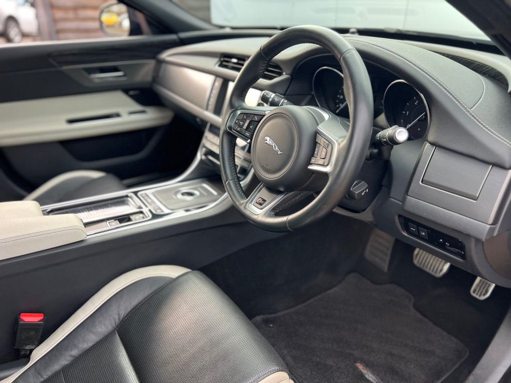 Used Jaguar XF 2016 for sale - 77539328: Photo 14