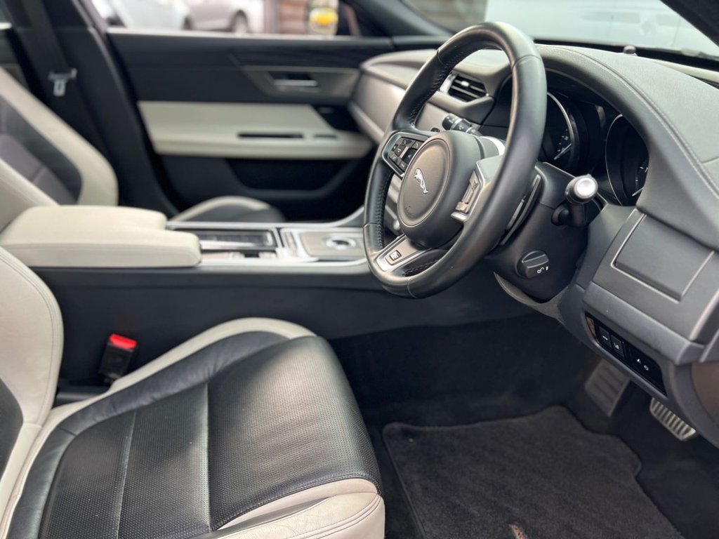 Used Jaguar XF 2016 for sale - 77539328: Photo 17