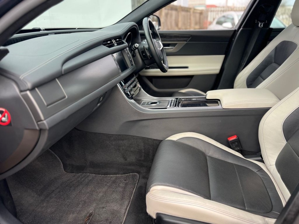 Used Jaguar XF 2016 for sale - 77539328: Photo 27