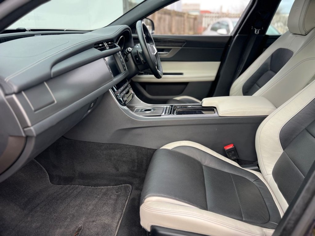 Used Jaguar XF 2016 for sale - 77539328: Photo 28