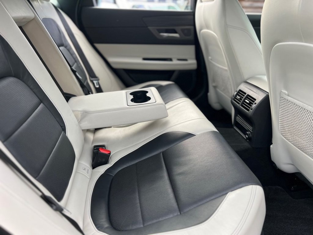 Used Jaguar XF 2016 for sale - 77539328: Photo 36
