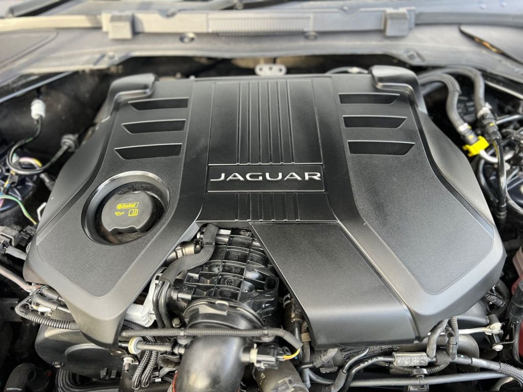 Used Jaguar XF 2016 for sale - 77539328: Photo 7