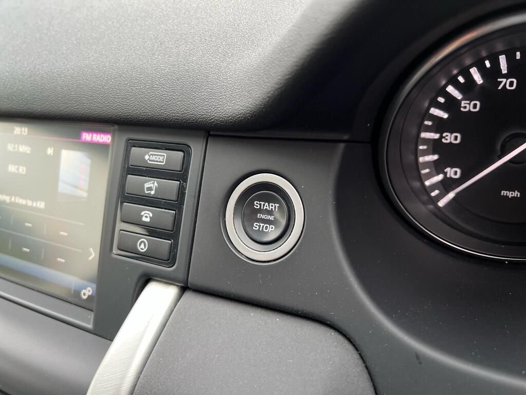 Used Land Rover Discovery Sport 2018 for sale - 77539325: Photo 42