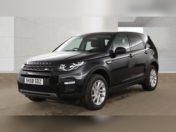 Used Land Rover Discovery Sport 2018 for sale - 78533999: Photo