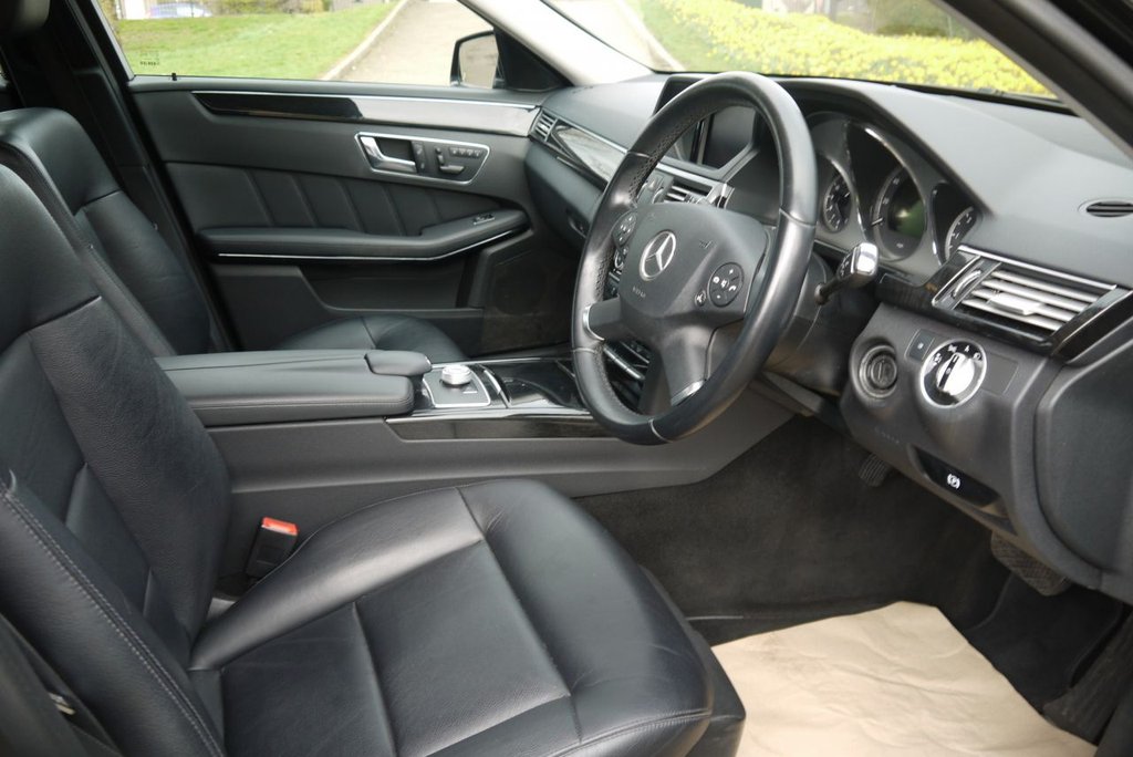 Used Mercedes-Benz E Class 2011 for sale - 77539297: Photo 13